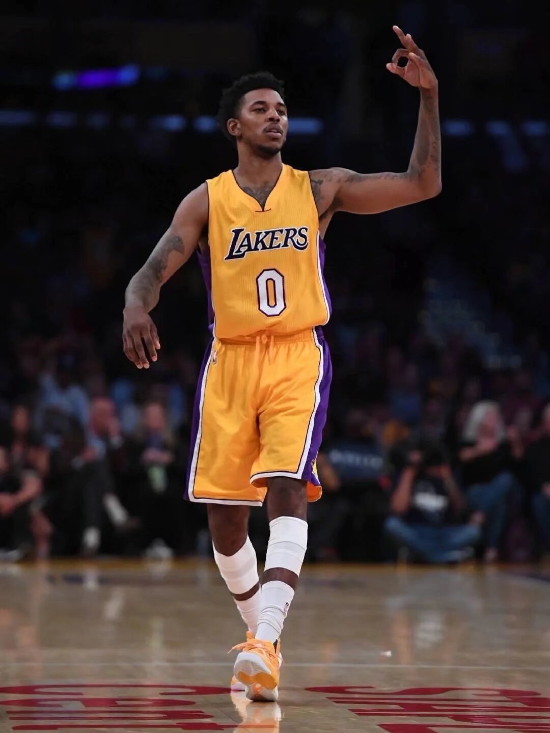 反复出手的 反复出手的